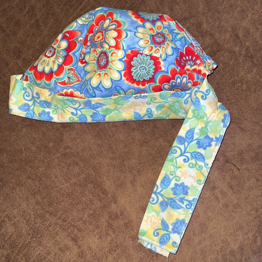 Fun Scrubz Flower Print Cotton Scrub Cap